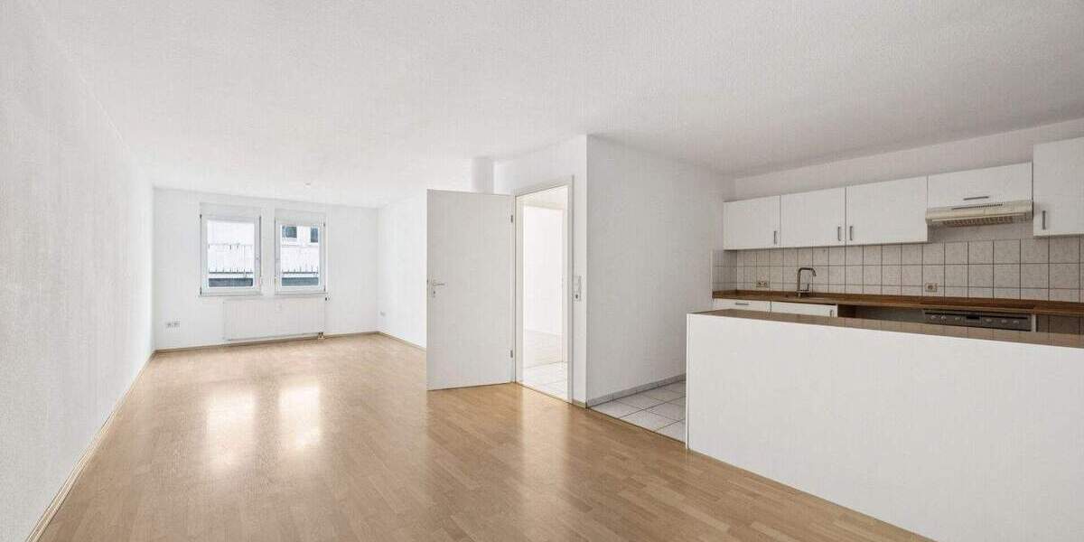 Etagenwohnung Ludwigsburg Mitte - 3 Zimmer, 80 m&sup2;, 275.000&euro; | Angebot:25802184