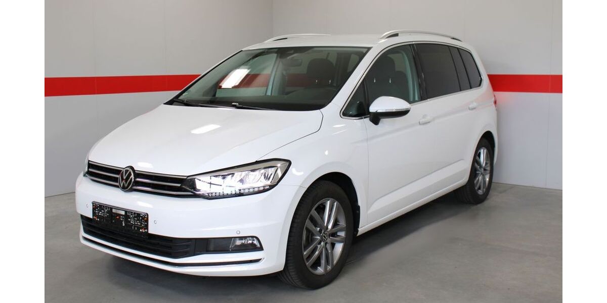 VW Touran 33.400 km 29.999 &euro; Althengstett 75382