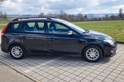 Hyundai i30 310.102 km 2.600 &euro; Bad Teinach 75385