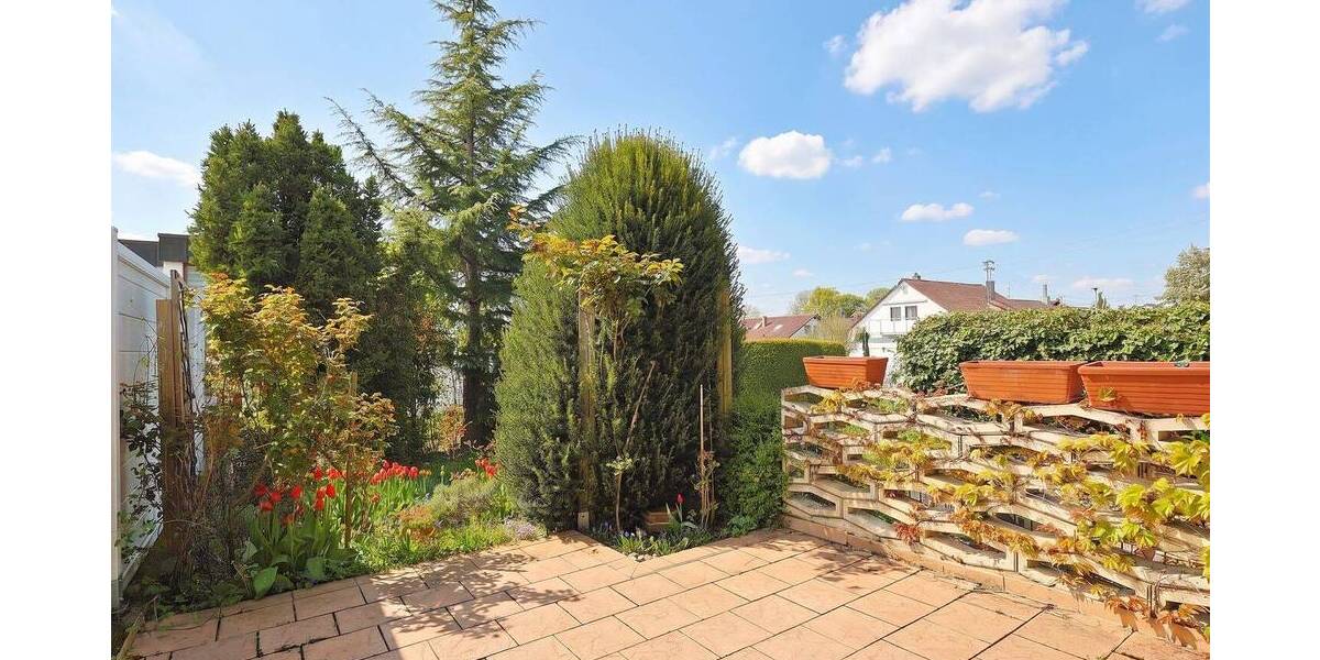 Reihenmittelhaus Böblingen Dagersheim - 4 Zimmer, 144 m&sup2;, 495.000&euro; | Angebot:26797360