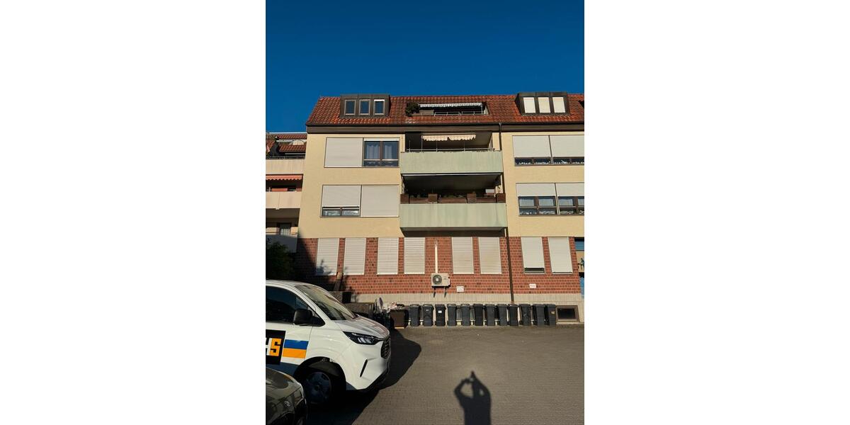 Dachgeschoßwohnung Fellbach - 4 Zimmer, 96 m&sup2;, 1.400&euro; | Angebot:26386662