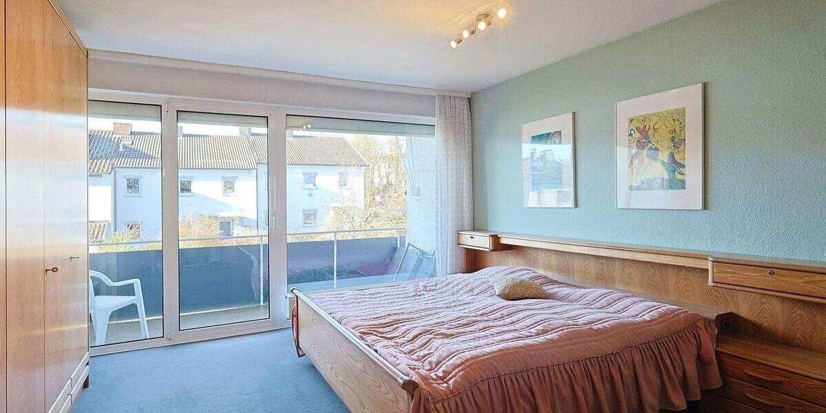 Reihenendhaus Sindelfingen Mitte - 7 Zimmer, 155 m&sup2;, 549.000&euro; | Angebot:25702479