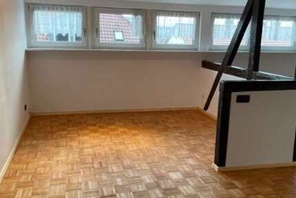 Wohnung zum Mieten in Stuttgart 1.300 € 102 m² 4 zimmer
