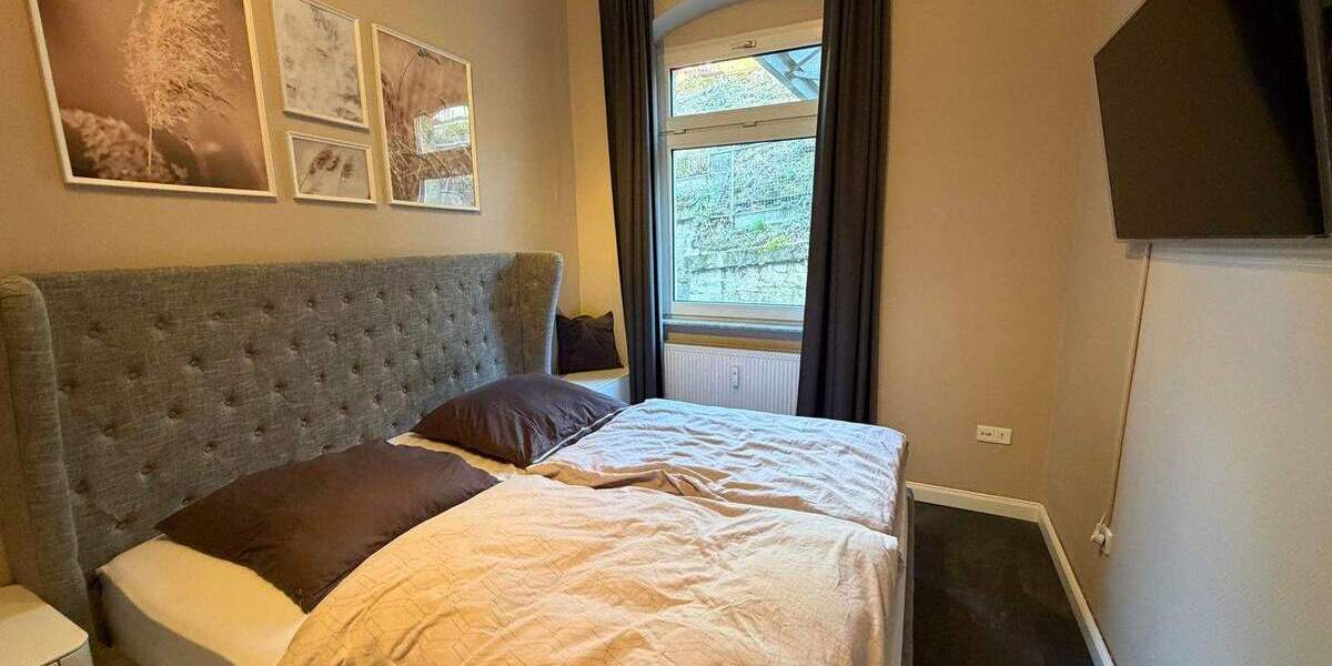 Etagenwohnung Pforzheim Südstadt - 3 Zimmer, 90 m&sup2;, 249.000&euro; | Angebot:25812754