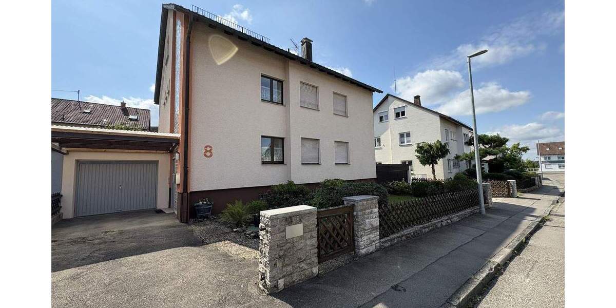 Mehrfamilienhaus, Wohnhaus Steinenbronn - 8 Zimmer, 155 m&sup2;, 669.000&euro; | Angebot:25748771