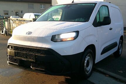 Toyota Proace City 21.000 km 16.980 &euro; Sindelfingen 71065