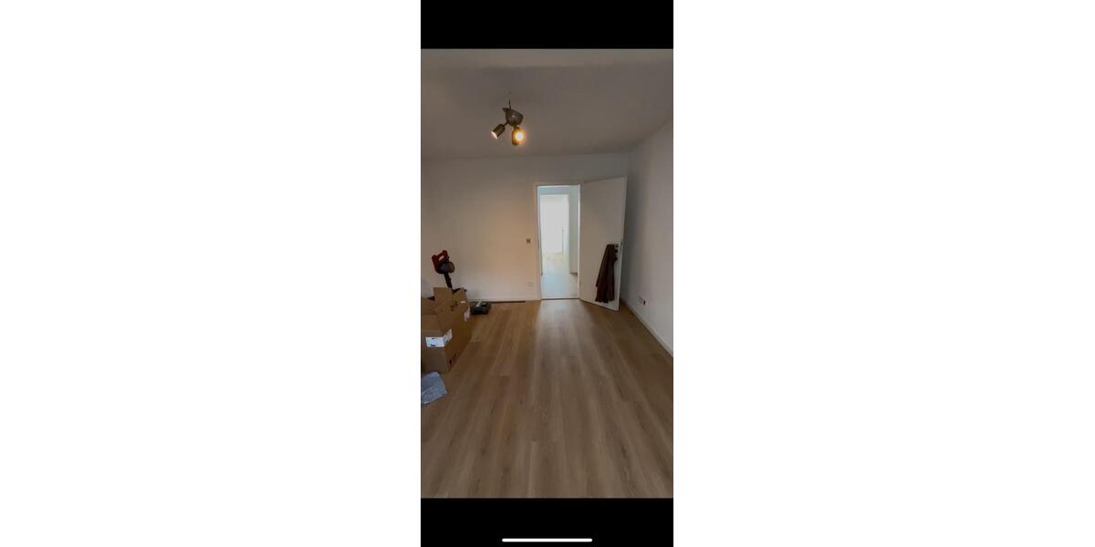 Dachgeschoßwohnung Kornwestheim - 3 Zimmer, 55 m&sup2;, 1.100&euro; | Angebot:27591475