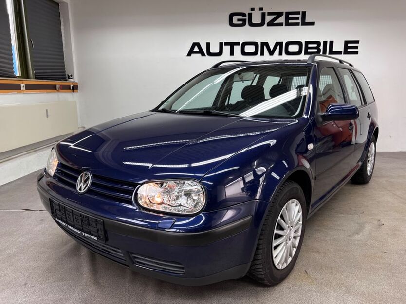 VW Golf 160.000 km 2.890 € Schönaich 71101