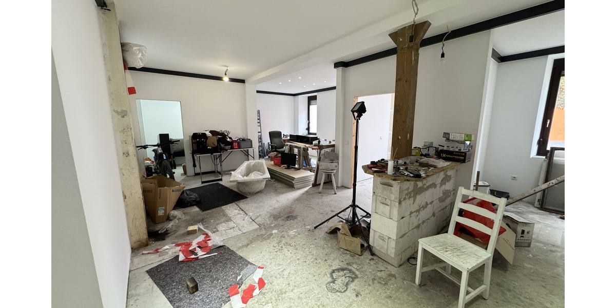 Teilsaniertes 3-Familienhaus in Pforzheim-Würm - Mehrfamilienhaus, Wohnhaus Pforzheim Eutingen | Angebot:23421912