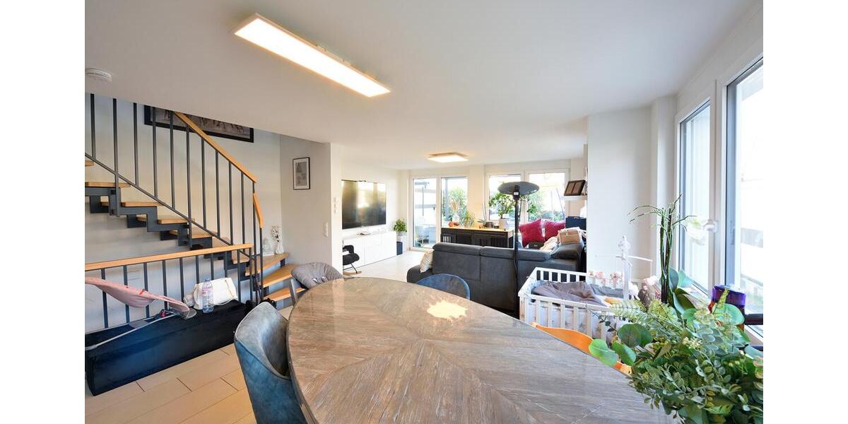 Reihenhaus Markgröningen - 5 Zimmer, 133 m&sup2;, 1.700&euro; | Angebot:25632777