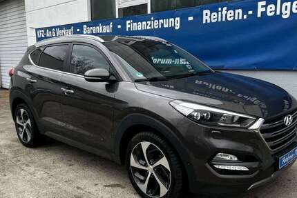 Hyundai TUCSON 122.000 km 15.900 € Unterensingen 72669