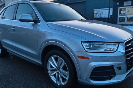 Audi Q3 207.552 km 9.999 &euro; Fellbach 70736