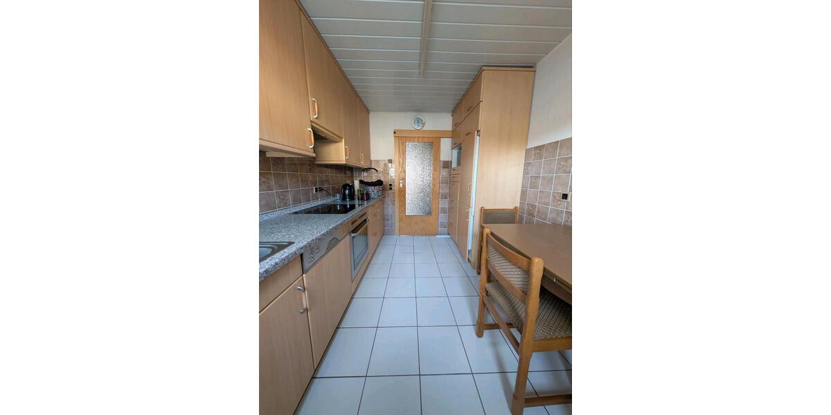 Hochparterre Gerlingen - 4 Zimmer, 88 m&sup2;, 329.000&euro; | Angebot:24843449