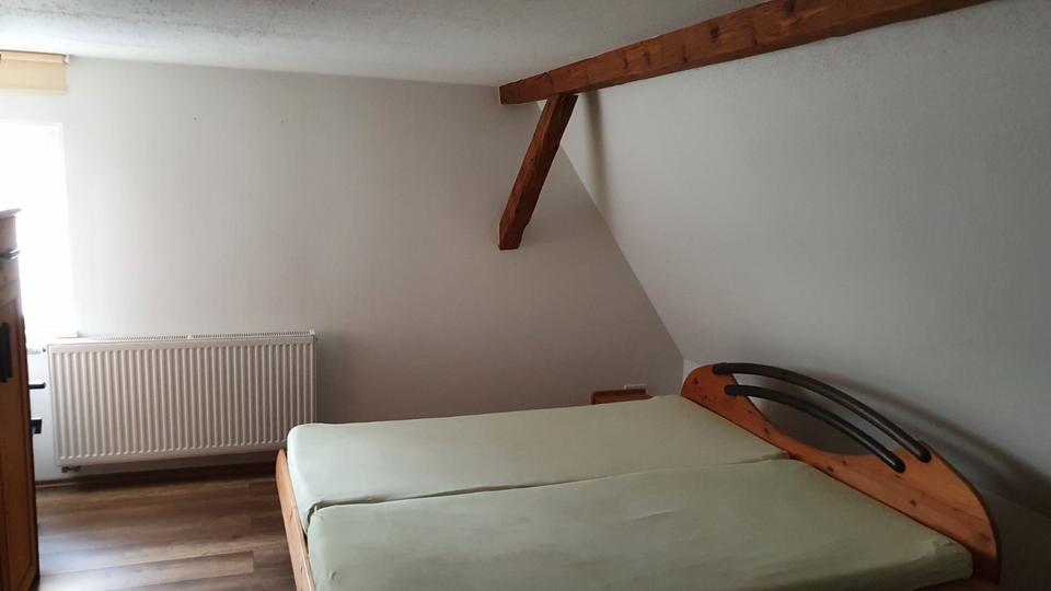 Etagenwohnung Rottenburg am Neckar - 5.5 Zimmer, 146 m&sup2;, 1.230&euro; | Angebot:23791263