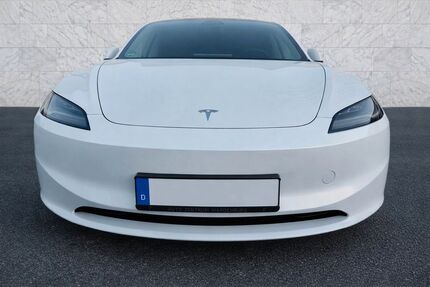 Tesla Model 3 39.000 km 32.900 &euro; Ludwigsburg 71634