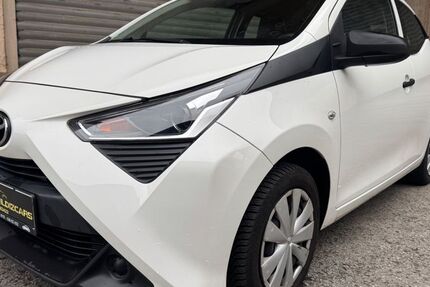 Toyota Aygo (X) 116.800 km 8.995 € Altensteig 72213
