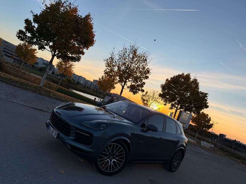 Porsche Cayenne 123.000 km 45.000 € Böblingen 71032