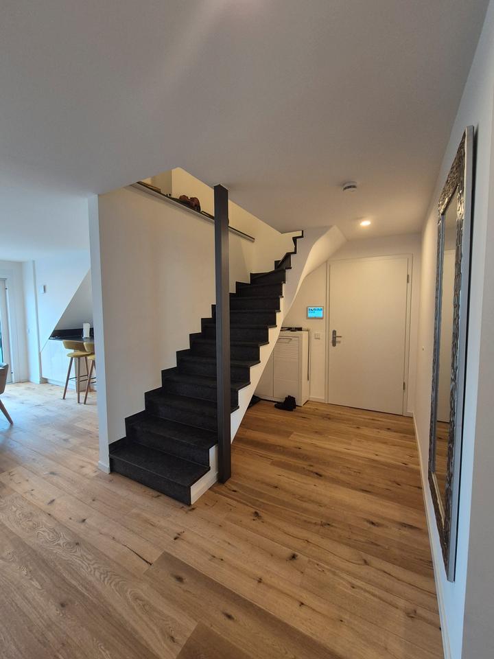 Wunderschöne 5 Zimmer Wohnung KfW 55 mit EBK und TG 2 Stellplätzen zu vermieten zimmer