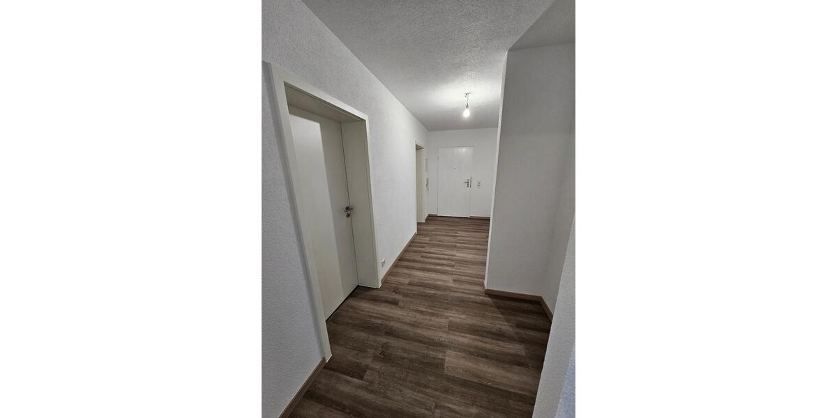 Etagenwohnung Pforzheim Eutingen - 3 Zimmer, 78 m&sup2;, 790&euro; | Angebot:24832864