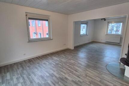 Renovierte 5-Zimmer Maisonette Wohnung in Schönaich 5 zimmer