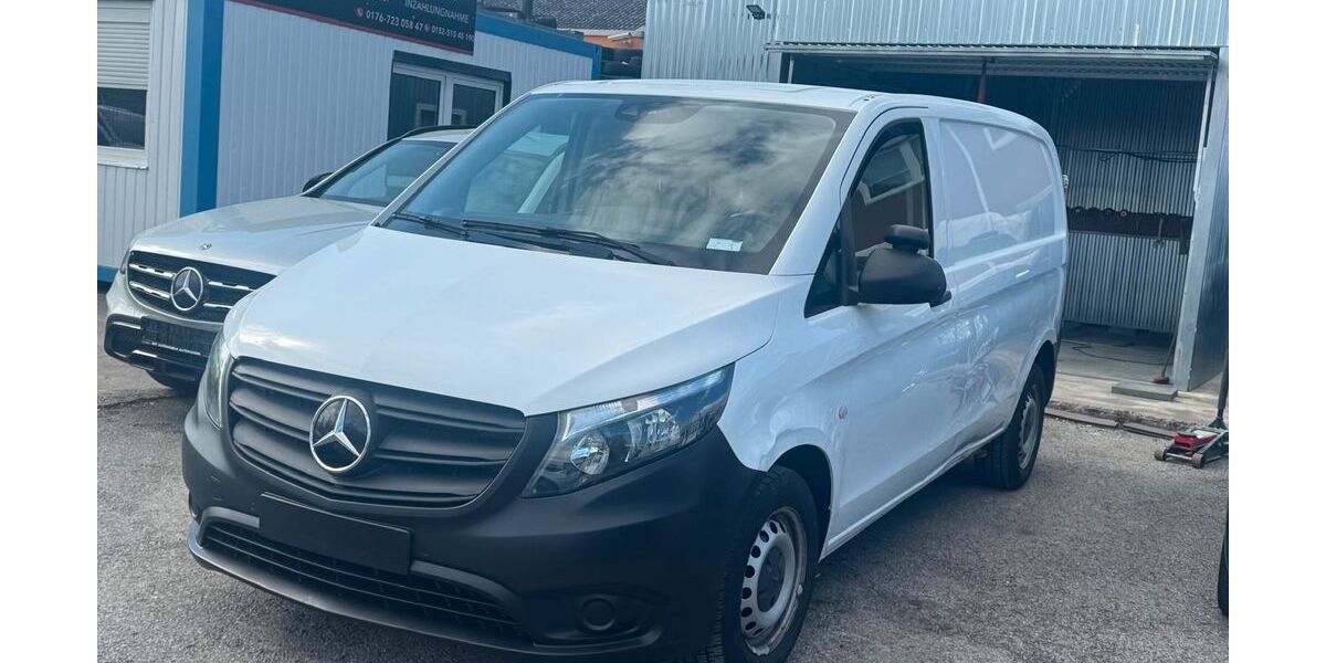 Mercedes-Benz Vito 132.000 km 15.900 &euro; Sindelfingen 71065