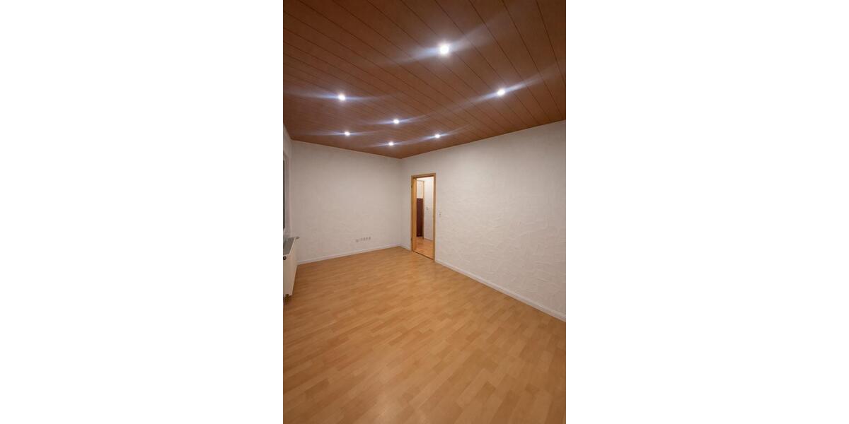Etagenwohnung Böblingen Dagersheim - 4 Zimmer, 75 m&sup2;, 1.350&euro; | Angebot:26112371
