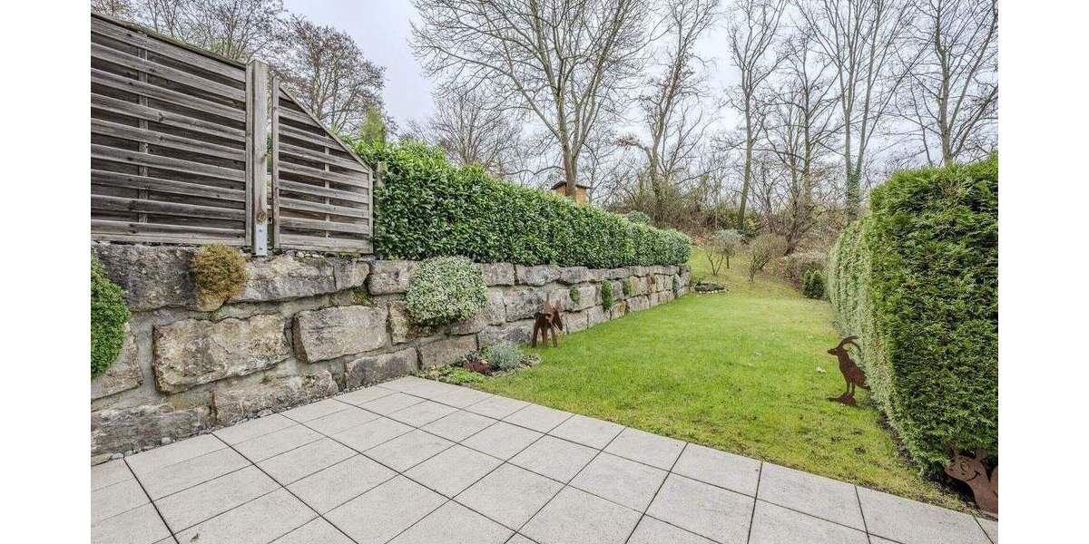 Reihenmittelhaus Stuttgart Neugereut - 4 Zimmer, 120 m&sup2;, 679.000&euro; | Angebot:24794184