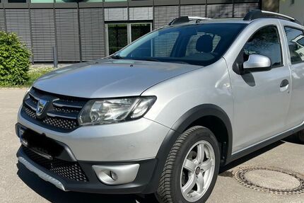 Dacia Sandero 53.000 km 6.300 &euro; Aichtal 72631