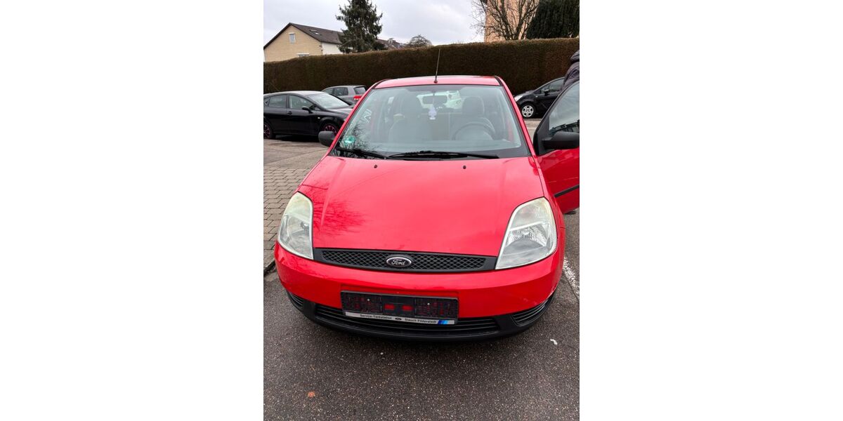Ford Fiesta 123.000 km 2.350 &euro; Esslingen 73732