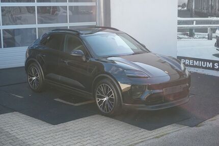 Porsche Macan 8.900 km 79.999 &euro; Stuttgart 70499