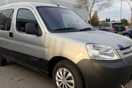 Citroen Berlingo 204.141 km 1.500 € Fellbach 70736