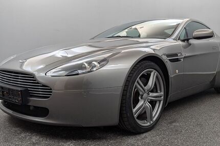 Aston Martin V8 Vantage 93.000 km 43.999 € Reutlingen / Mittelstadt 72766