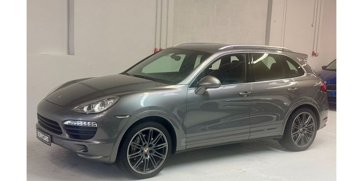 Porsche Cayenne 204.000 km 15.990 &euro; Gärtringen 71116