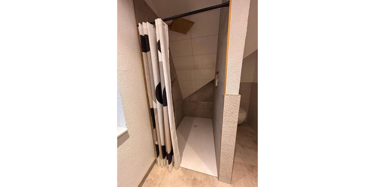 Dachgeschoßwohnung Vaihingen an der Enz - 2 Zimmer, 67 m&sup2;, 1.350&euro; | Angebot:24850539