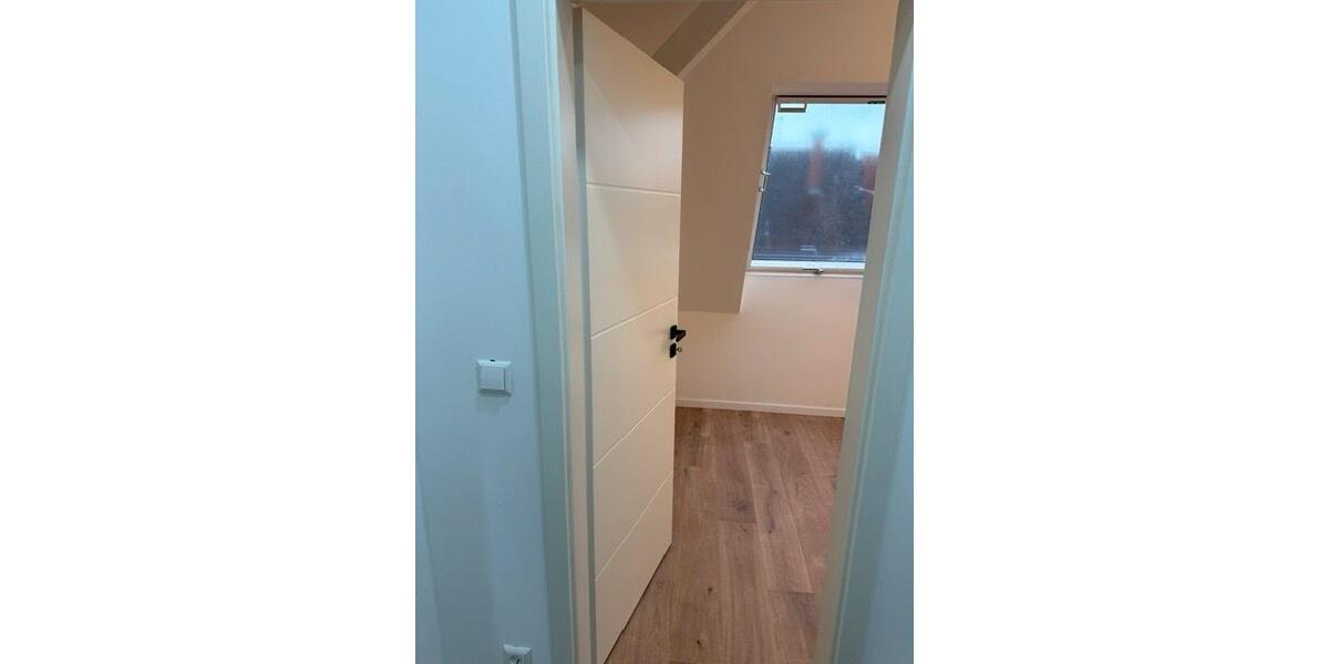 Dachgeschoßwohnung Rottenburg am Neckar - 3 Zimmer, 50 m&sup2;, 875&euro; | Angebot:26226342