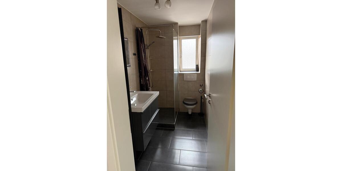 Etagenwohnung Ludwigsburg Hoheneck - 4 Zimmer, 84 m&sup2;, 299.000&euro; | Angebot:25778791