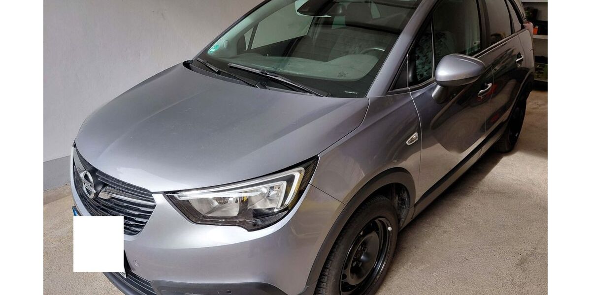 Opel Crossland (X) 30.050 km 12.200 &euro; Fellbach 70734