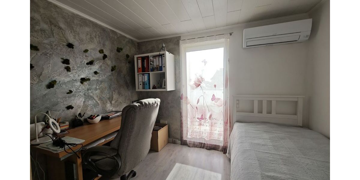 Einzigartige großzügige 3-Zimmer-Wohnung mit Dachterrasse - Etagenwohnung Tiefenbronn | Angebot:25652070