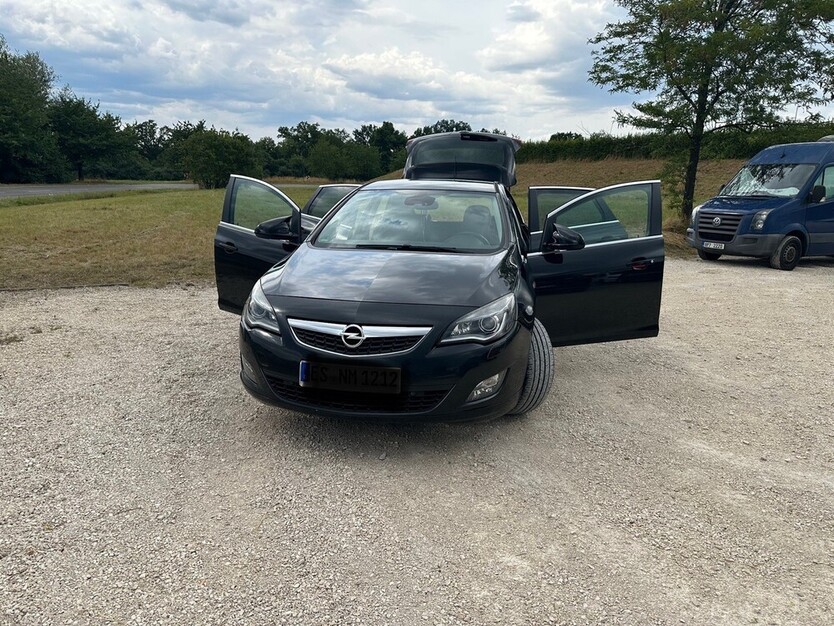 Astra J