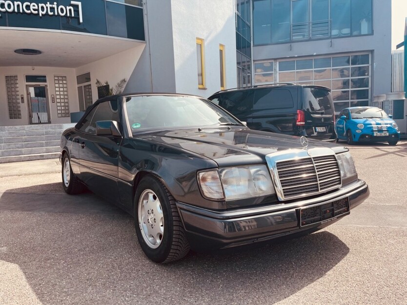 Mercedes-Benz CE 300 204.000 km 19.900 € Korntal-Münchingen 70825