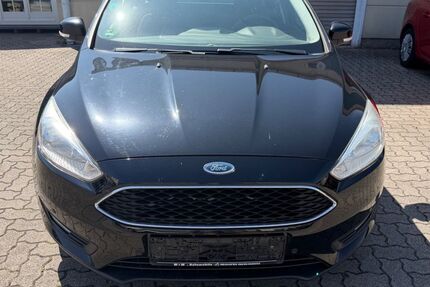 Ford Focus 122.000 km 4.999 &euro; Pforzheim 75179