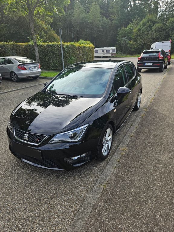 Seat Ibiza 54.000 km 11.500 € Stuttgart 70569