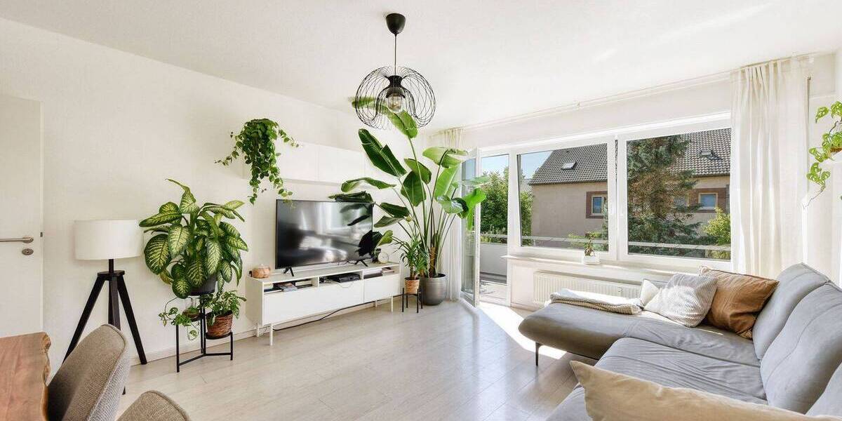 Etagenwohnung Stuttgart Stammheim - 3 Zimmer, 77 m&sup2;, 1.170&euro; | Angebot:26627322