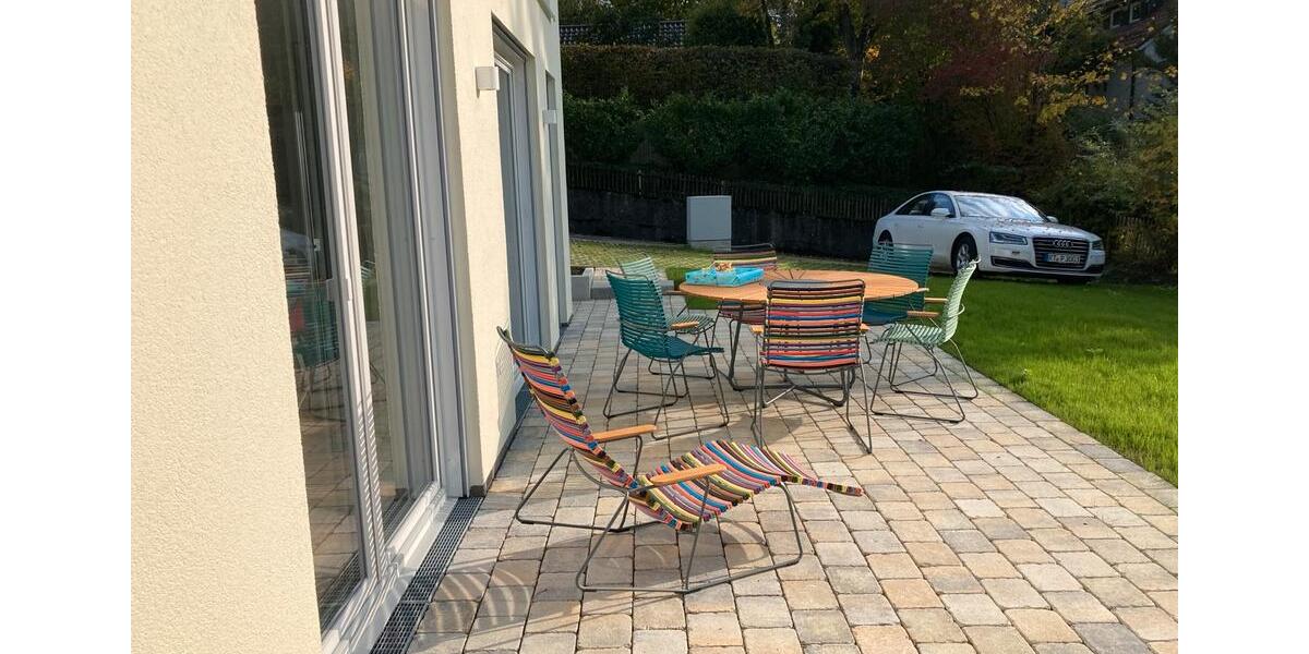 Einfamilienhaus Reutlingen Orschel-Hagen - 4 Zimmer, 140 m&sup2;, 2.900&euro; | Angebot:24708331