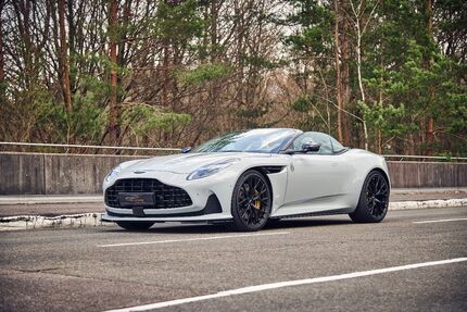 Aston Martin DB12 12.300 km 219.000 &euro; Eberdingen-Hochdorf 71735
