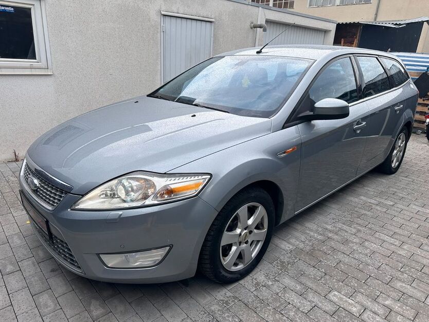 Ford Mondeo 144.800 km 5.999 € Herrenberg 71083