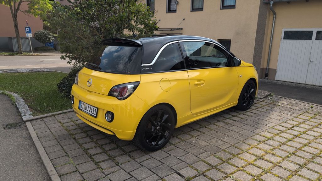 Opel Adam 110.000 km 6.499 &euro; REUTLINGEN 72800