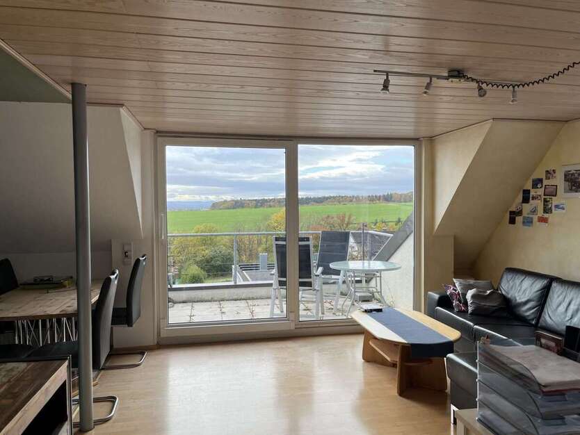 Haus zum Kaufen in Herrenberg 529.000 € 220 m² 7 zimmer