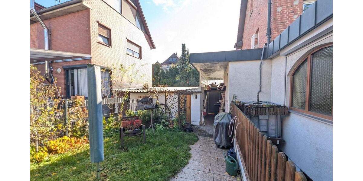 Doppelhaushälfte Böblingen - 4 Zimmer, 130 m&sup2;, 465.000&euro; | Angebot:24528832