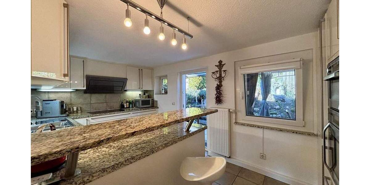 Einfamilienhaus Sindelfingen Darmsheim - 5 Zimmer, 145 m&sup2;, 799.000&euro; | Angebot:25916898